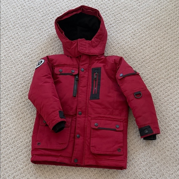 Donna Karan Red Hooded Jacket For Boys 5/6 Y